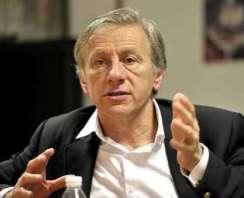 JEAN CHRISTOPHE RUFFIN.jpg